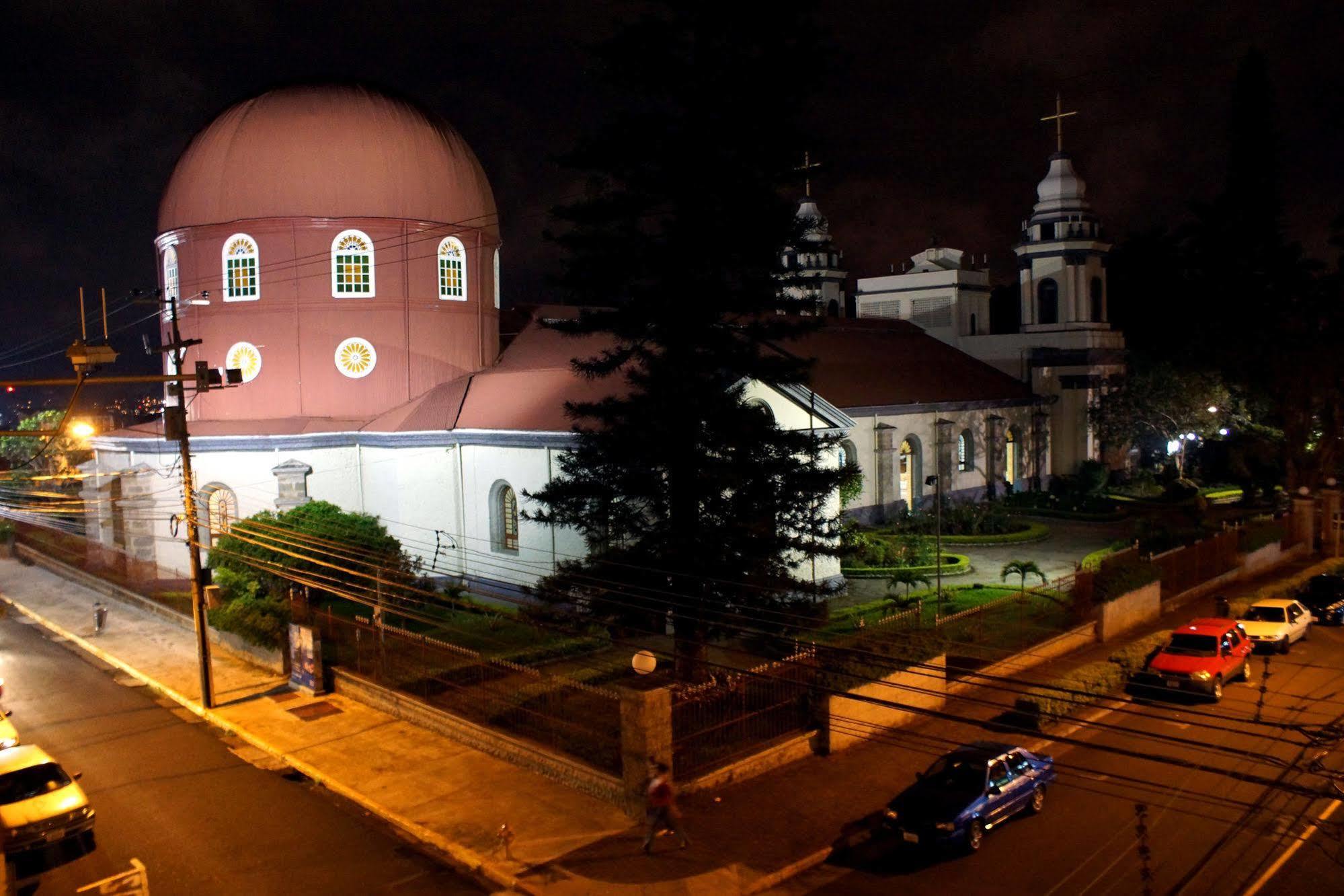 Hotel Catedral Casa Cornejo - Costa Rica Alajuela Exterior photo